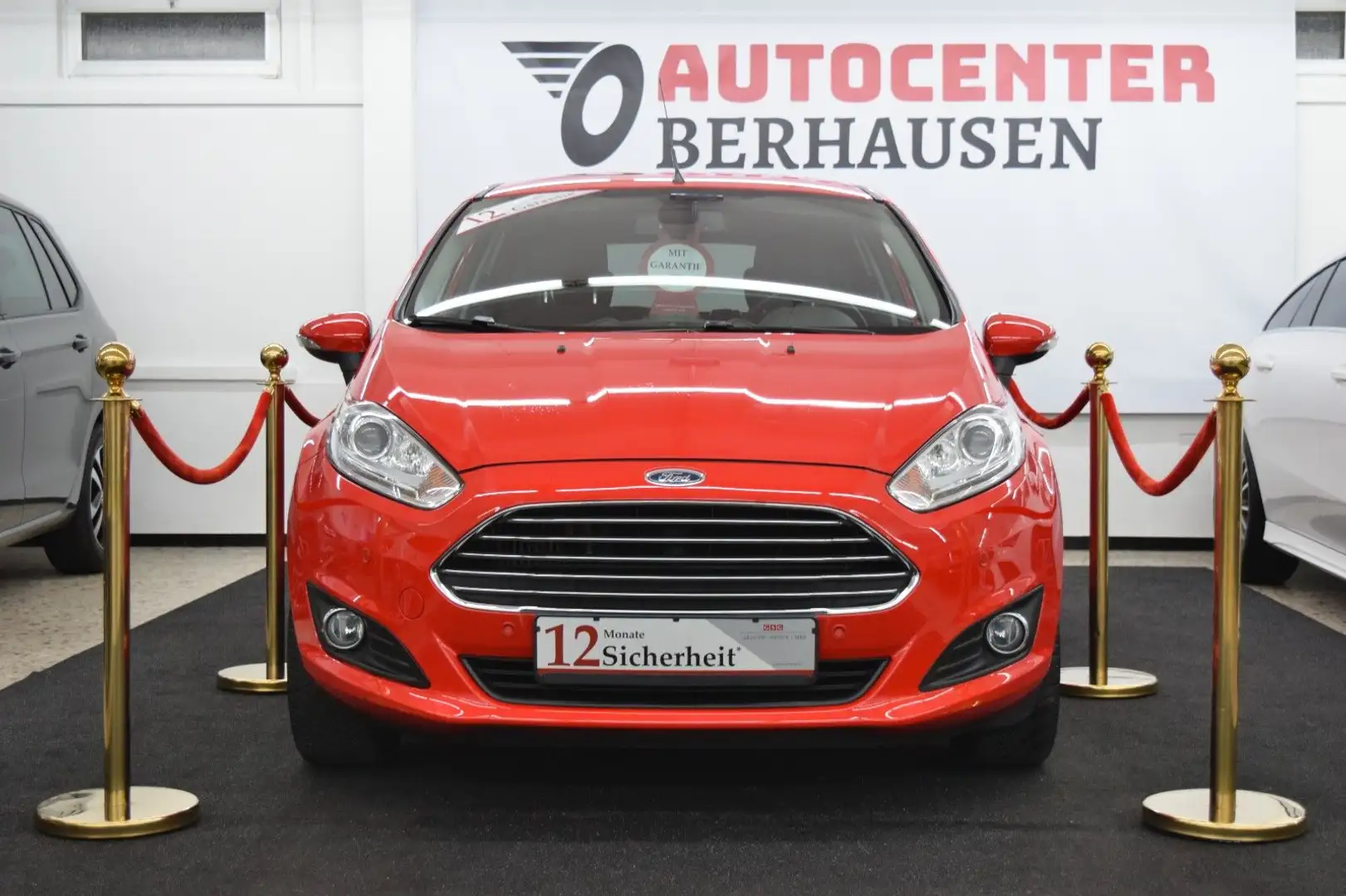 Ford Fiesta Titanium*5 T*PDC*SITZ.HEIZUNG*GARANTIE* Rot - 1