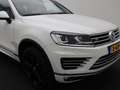 Volkswagen Touareg 3.0 TDi 262 Pk Automaat R-Line | Adaptive Cruise | Weiß - thumbnail 14