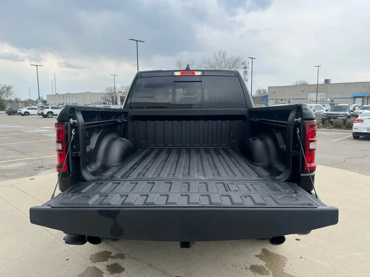 RAM 1500 снимка RAM 1500