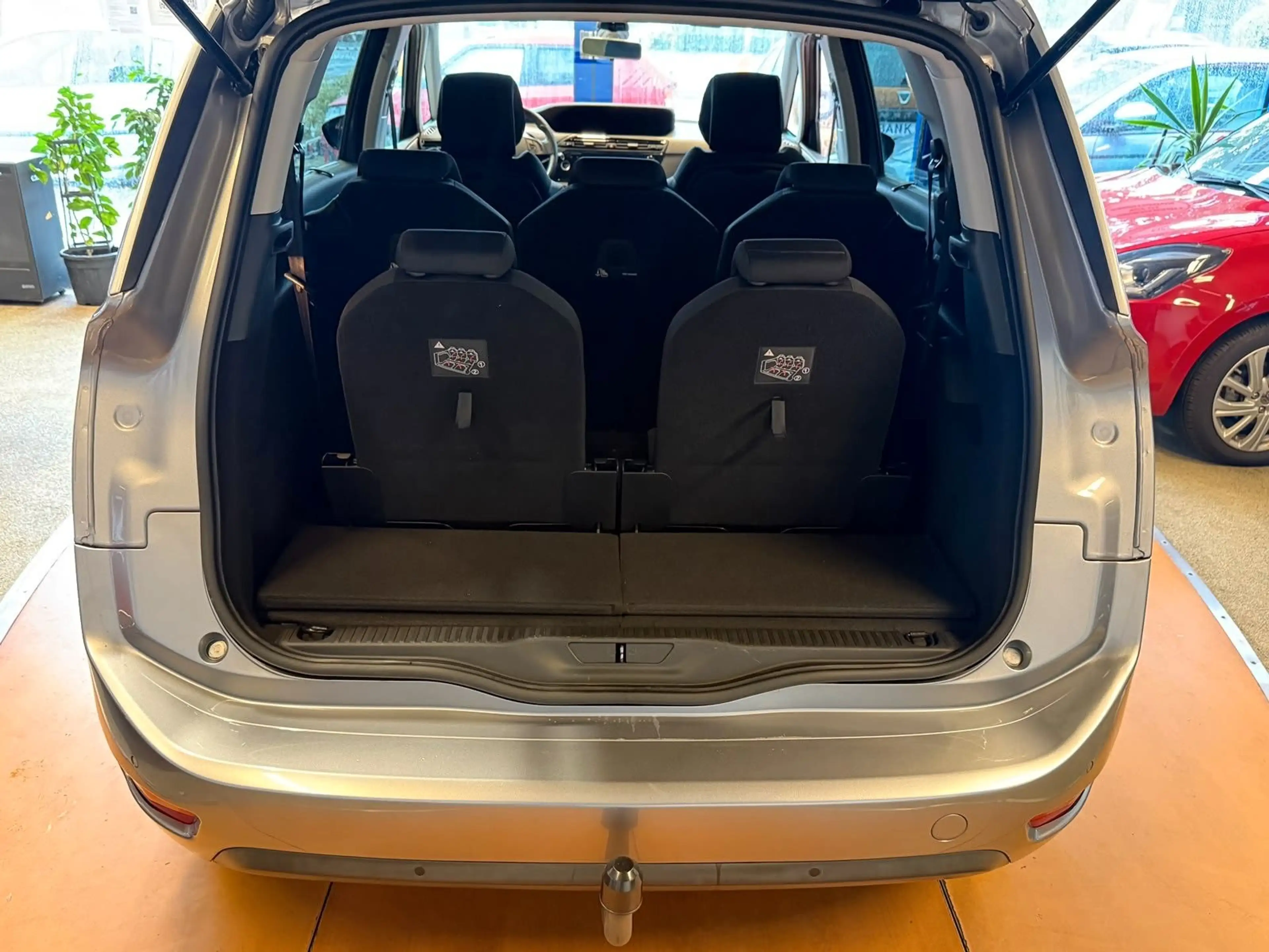 Citroen Grand C4 Picasso /Spacetourer Selection 7 Sitzer — photo 12