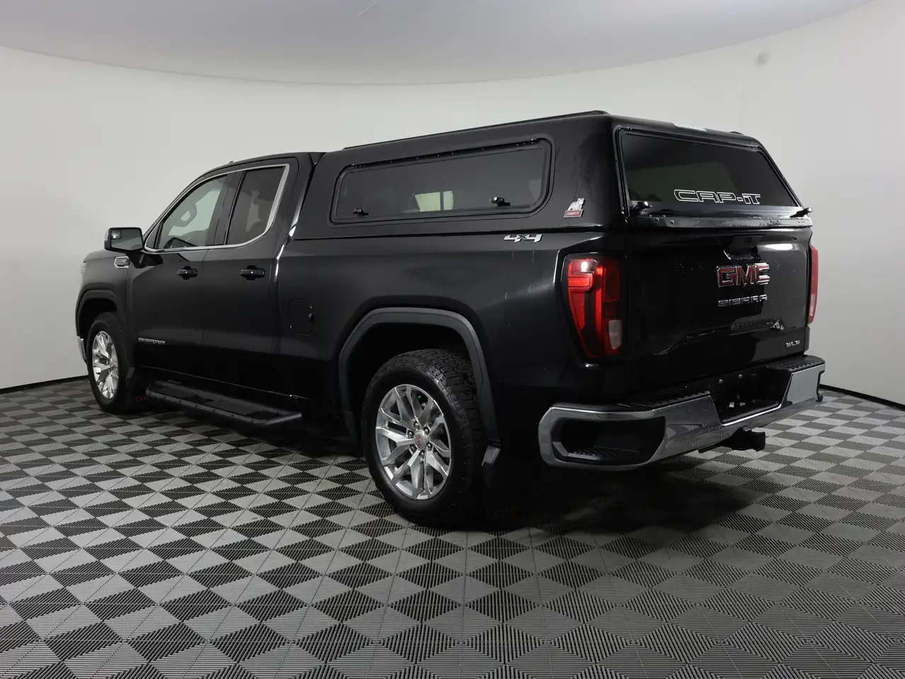 GMC Sierra 1500 снимка GMC Sierra 1500