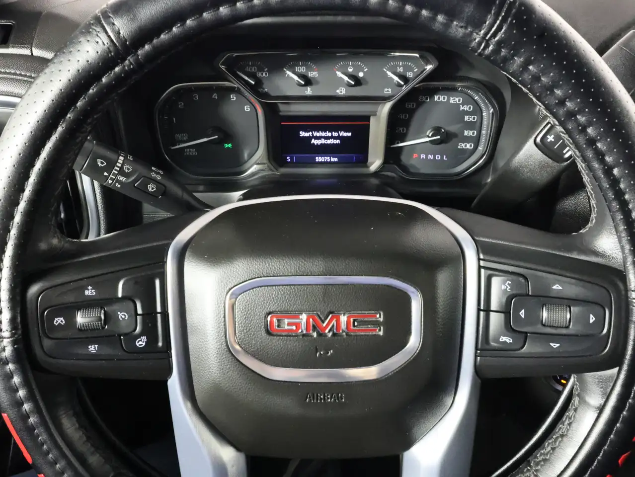 GMC Sierra 1500 снимка GMC Sierra 1500