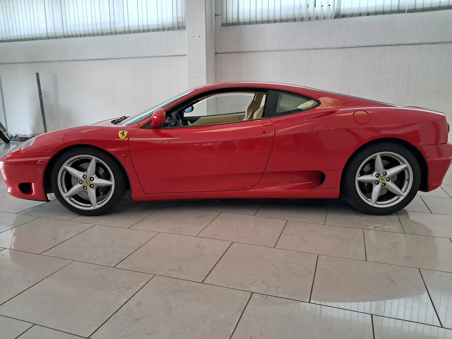 Ferrari 360 360 3.6 Modena Rood - 2