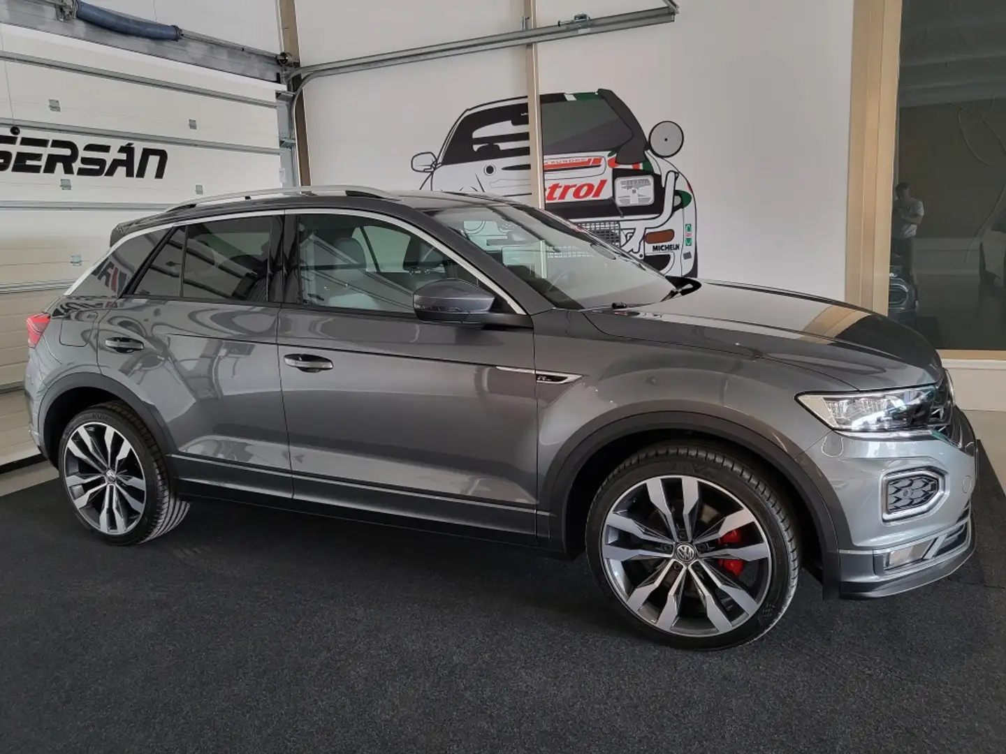 Volkswagen T-Roc 1.5 TSI Sport Gris - 2