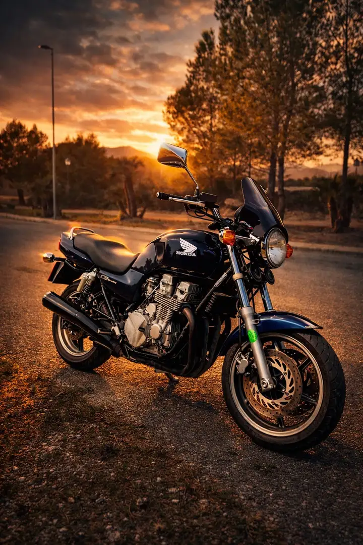 Honda CB 750 Azul Original - 2