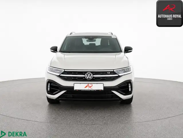 Volkswagen T-Roc view 8