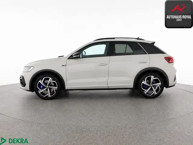 Volkswagen T-Roc view 2