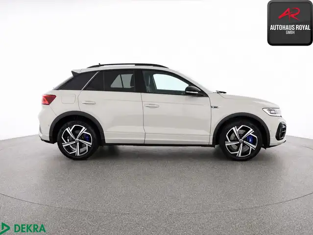 Volkswagen T-Roc view 6