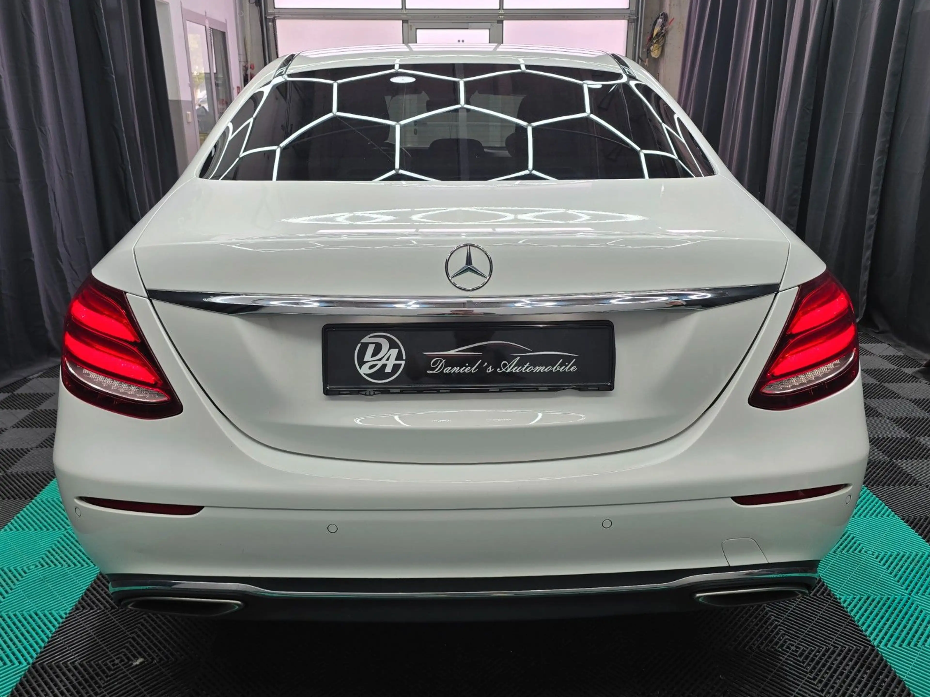 Mercedes-Benz E 200 E Limousine E 200 — photo 6