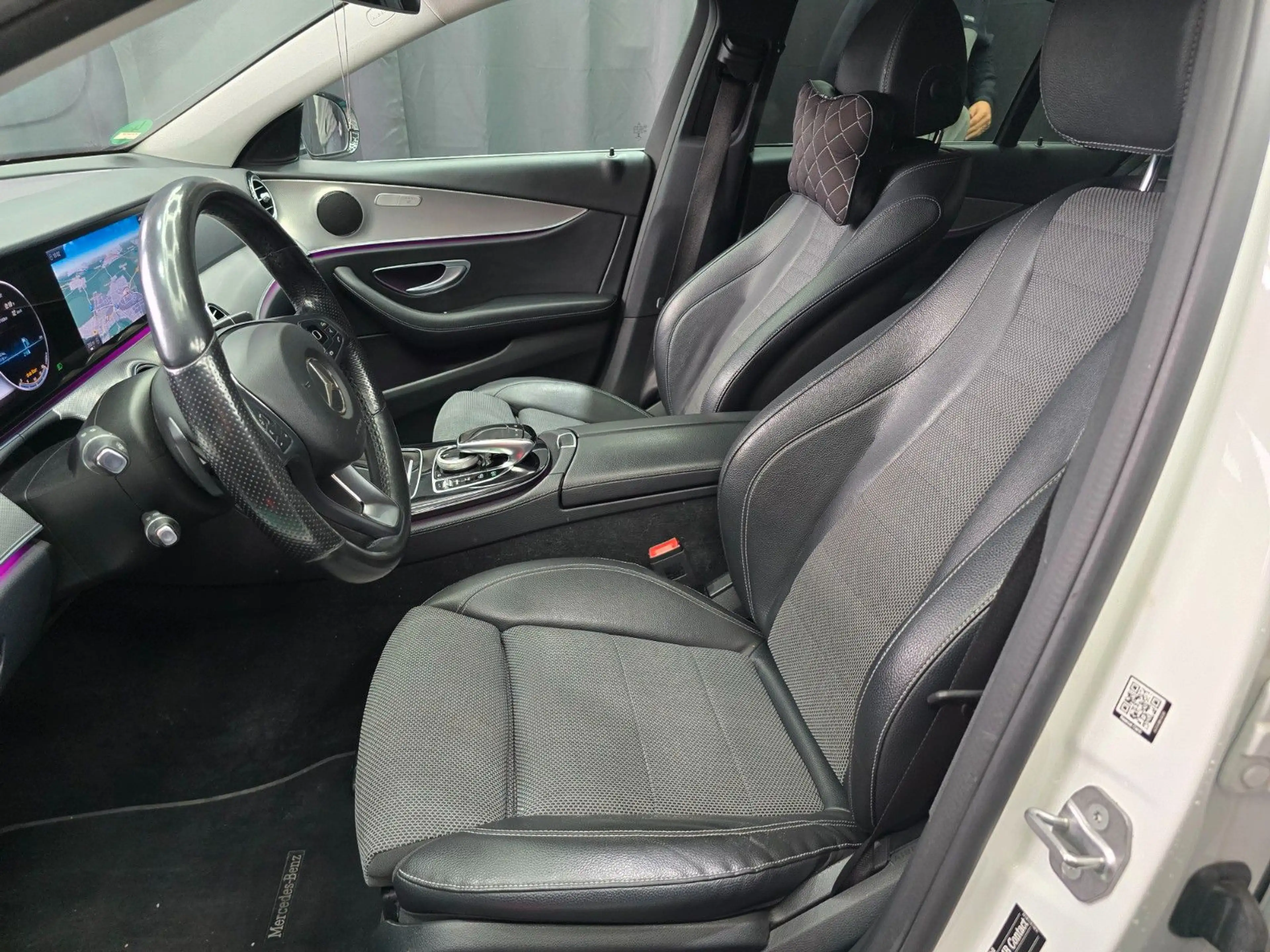 Mercedes-Benz E 200 E Limousine E 200 — photo 12