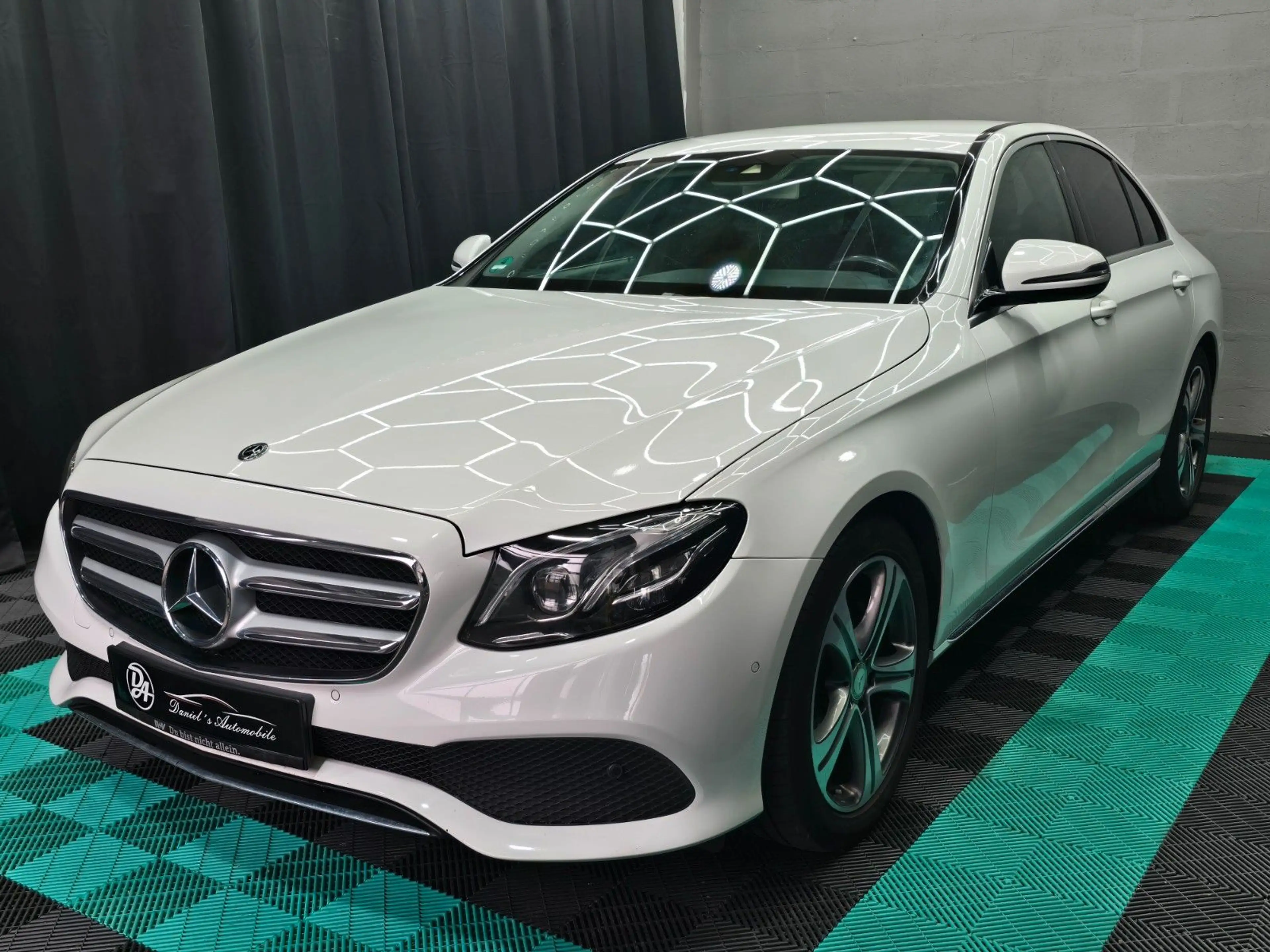 Mercedes-Benz E 200 E Limousine E 200 — photo 4