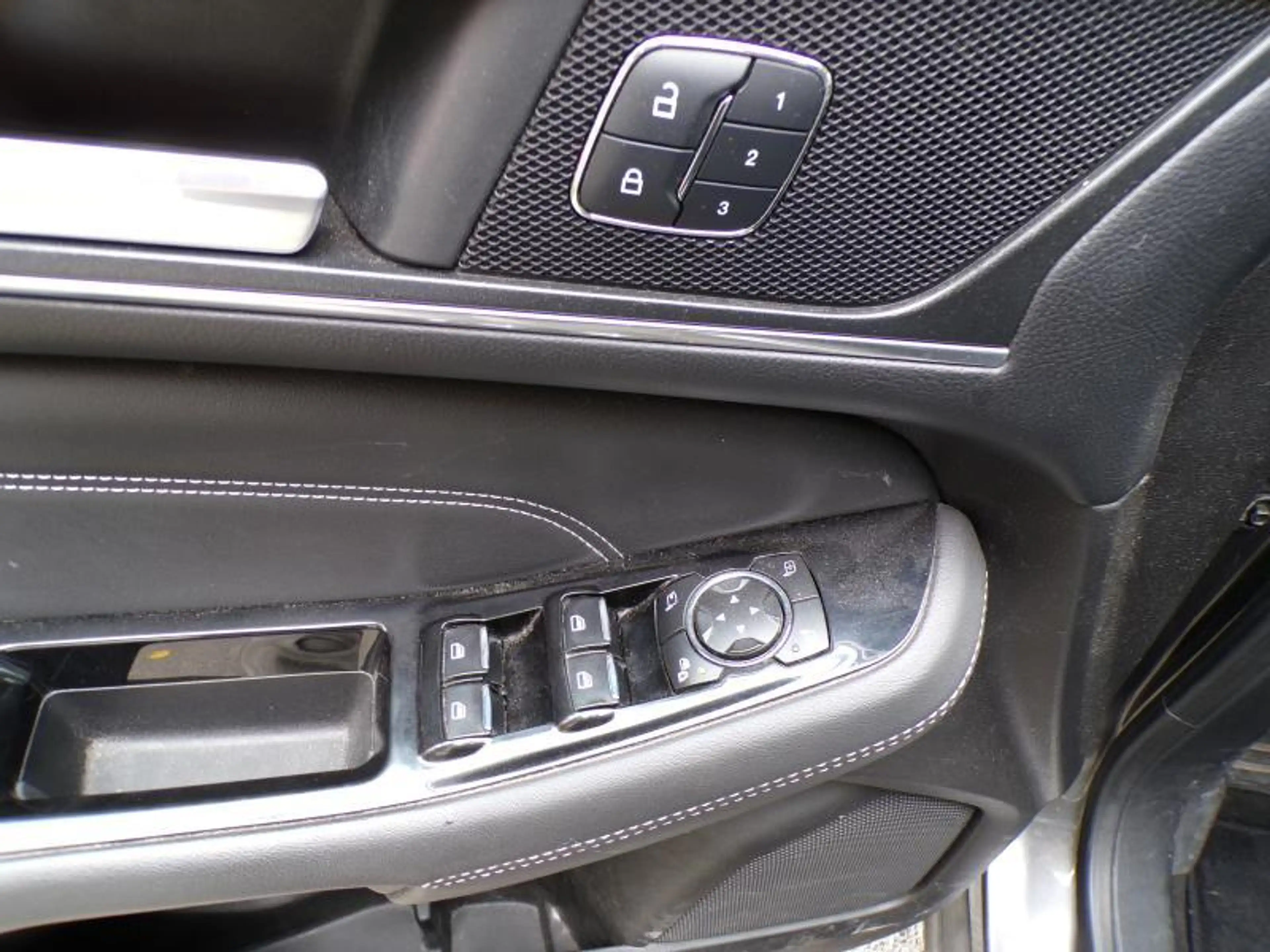 Ford Galaxy 1.5i 160cv 7 Places Gris 05/16 Airco GPS Camera — photo 12