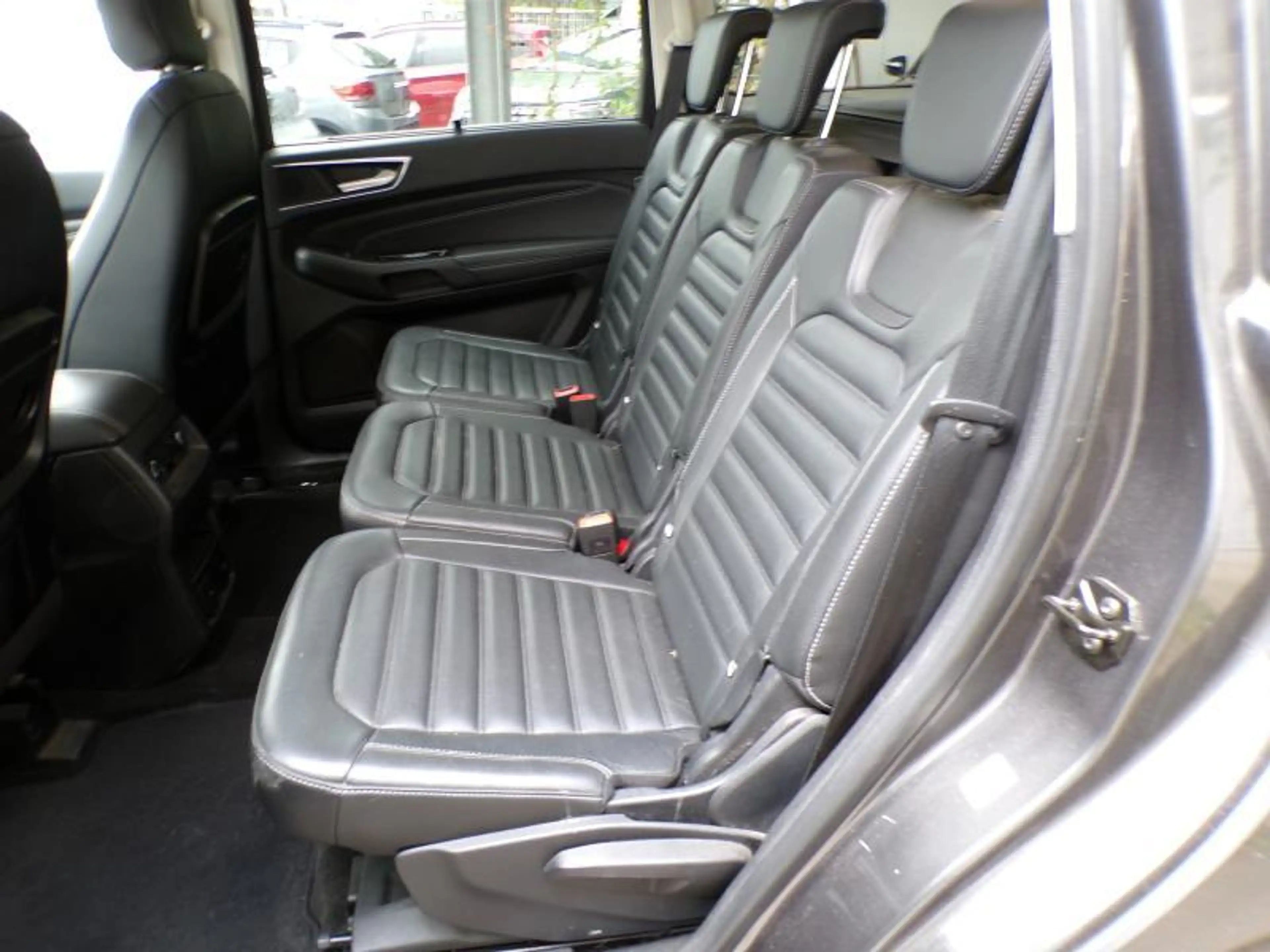 Ford Galaxy 1.5i 160cv 7 Places Gris 05/16 Airco GPS Camera — photo 8