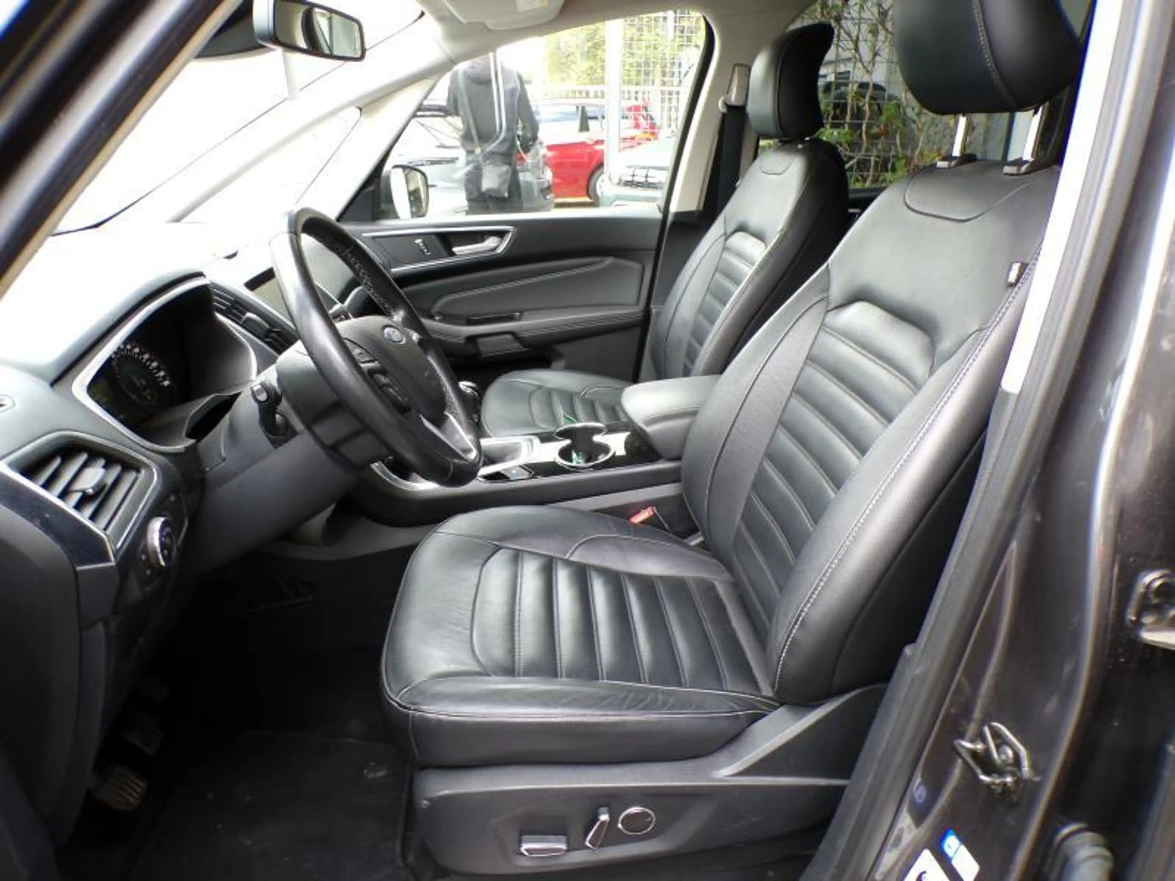 Ford Galaxy 1.5i 160cv 7 Places Gris 05/16 Airco GPS Camera — photo 7