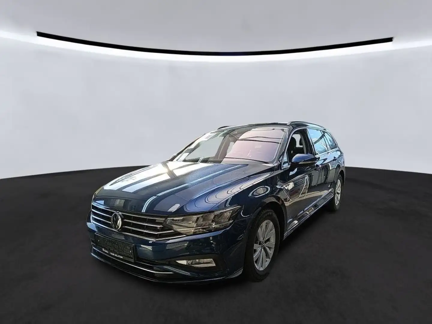 Volkswagen Passat Variant 2,0 TDI SCR DSG Blau - 2