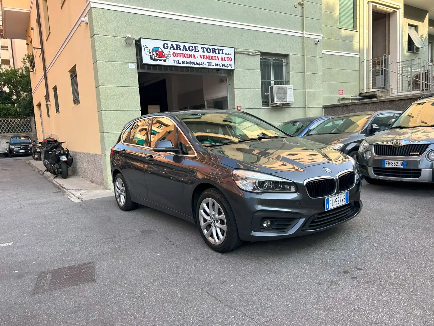 BMW 218 218d Coupé Luxury TAGLIANDI BMW Grigio - 1