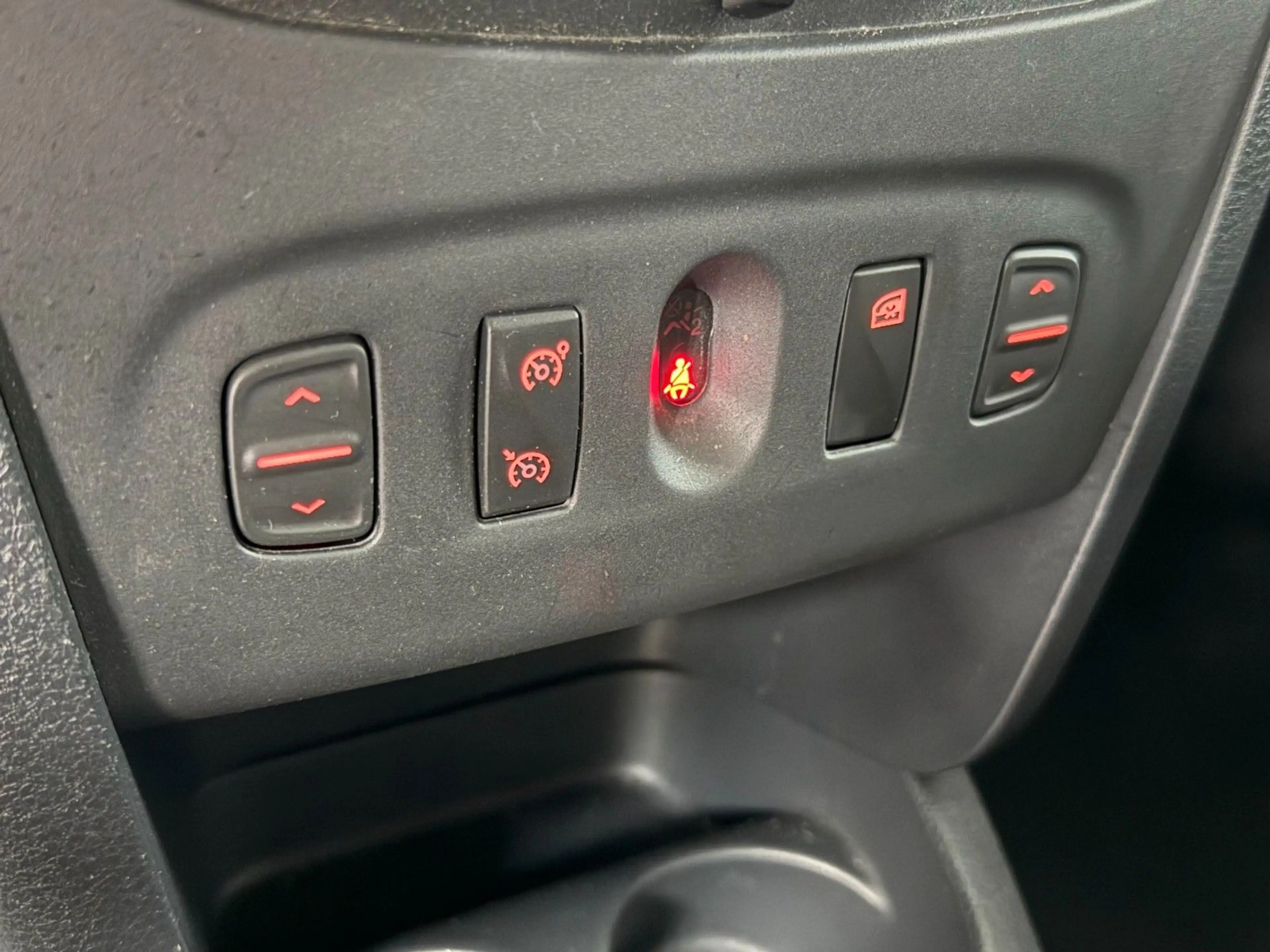 Dacia Logan MCV II Kombi Stepway — photo 15