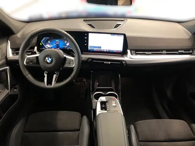 BMW X2 view 9