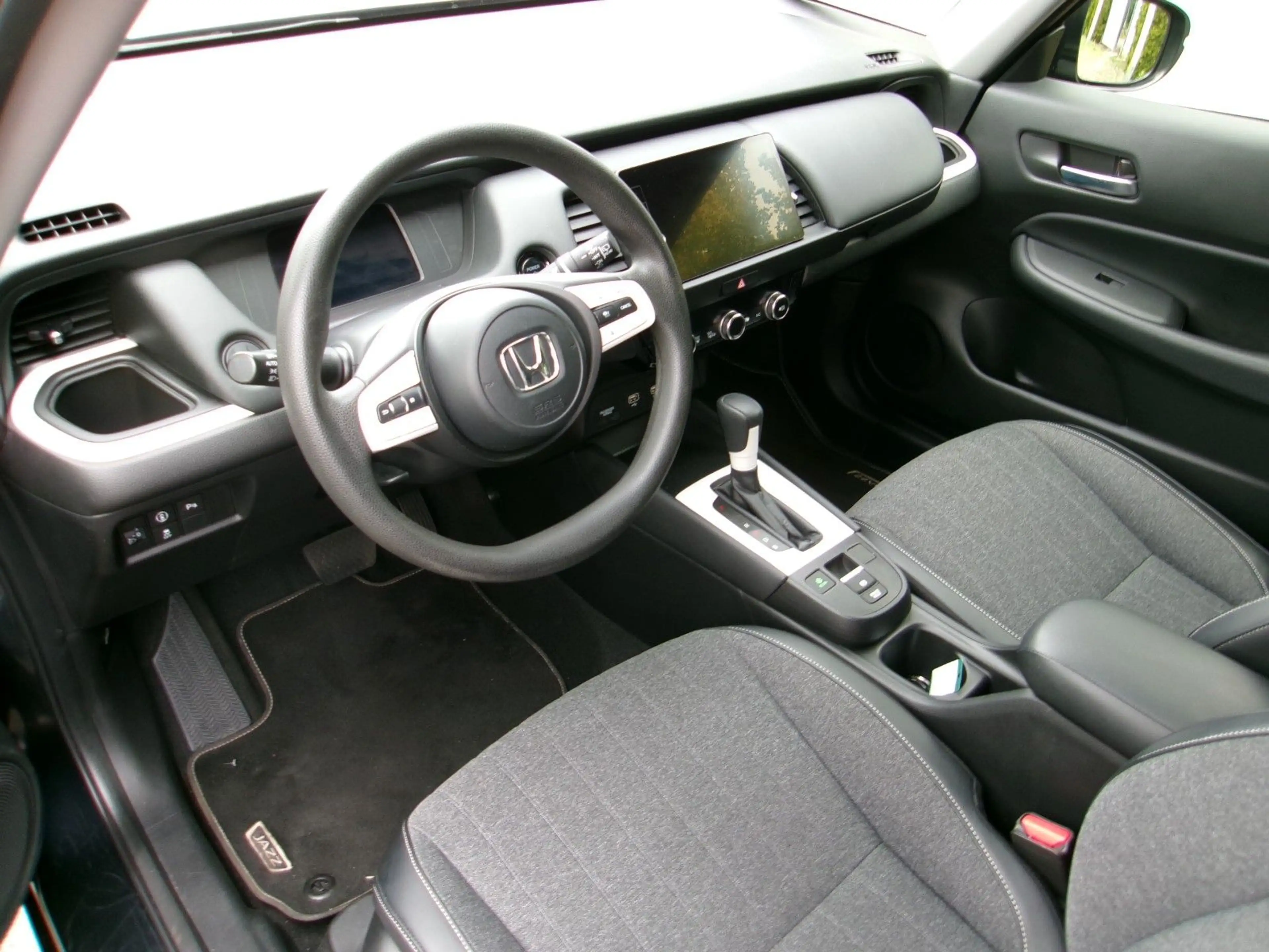 Honda Jazz 1.5 i-MMD Hybrid Elegance — photo 10