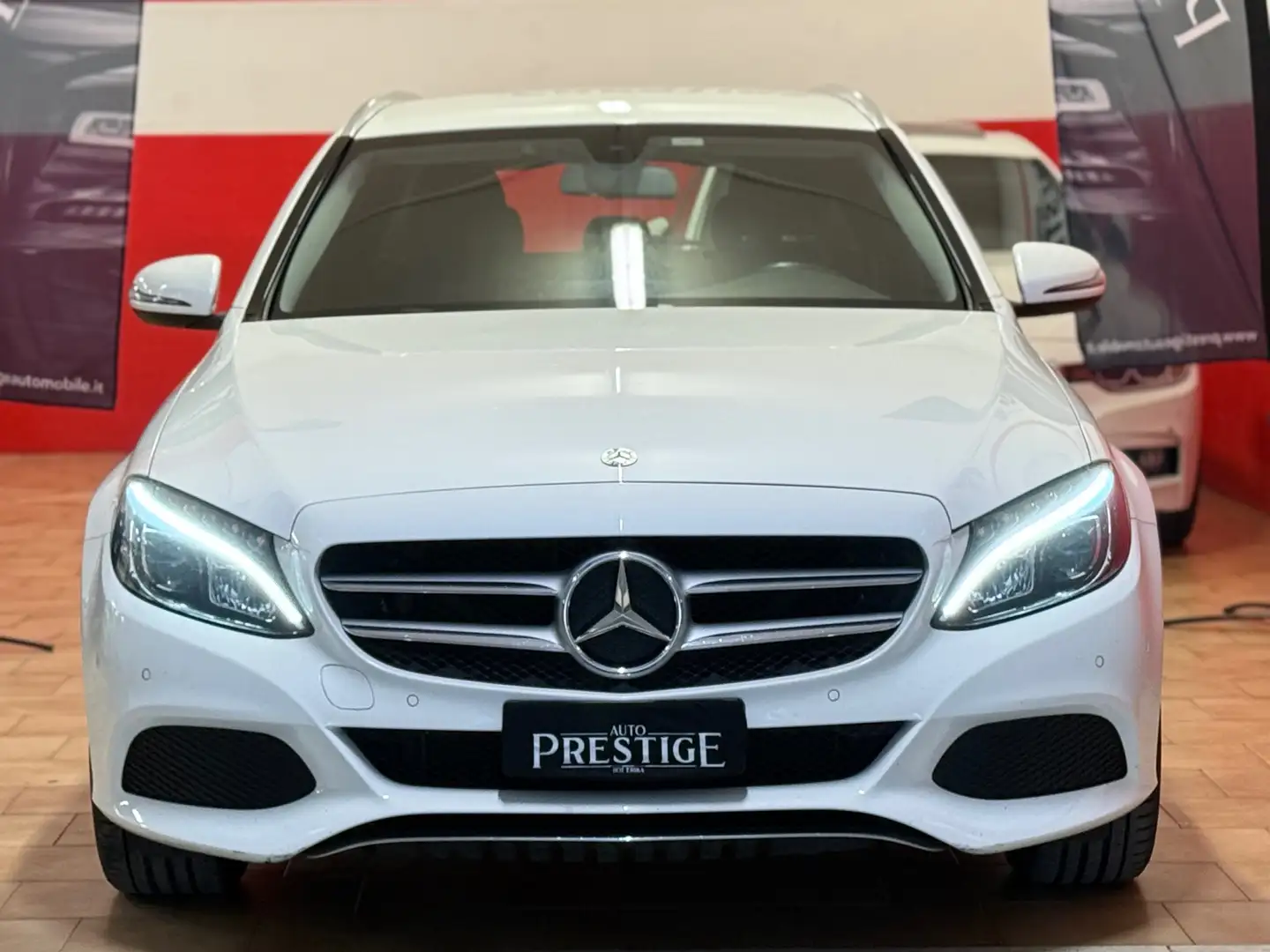Mercedes-Benz C 220 SW d (bt) Business auto Weiß - 2