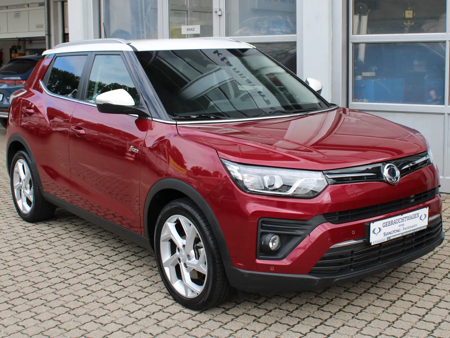 SsangYong Tivoli 1.5 T-GDi 2WD Fizz Rosso - 1