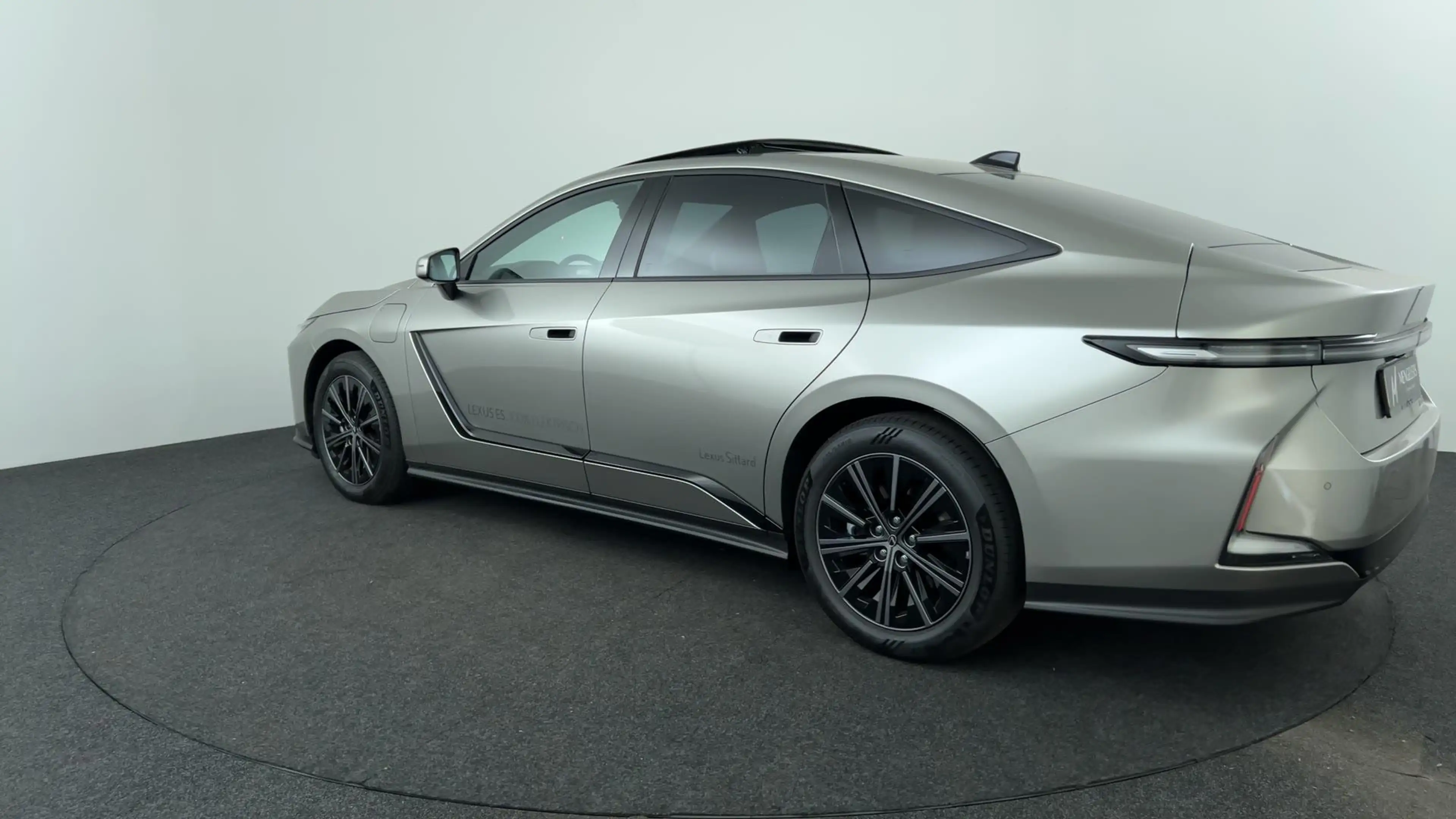 Lexus ES 350 350e Luxury Line — photo 3