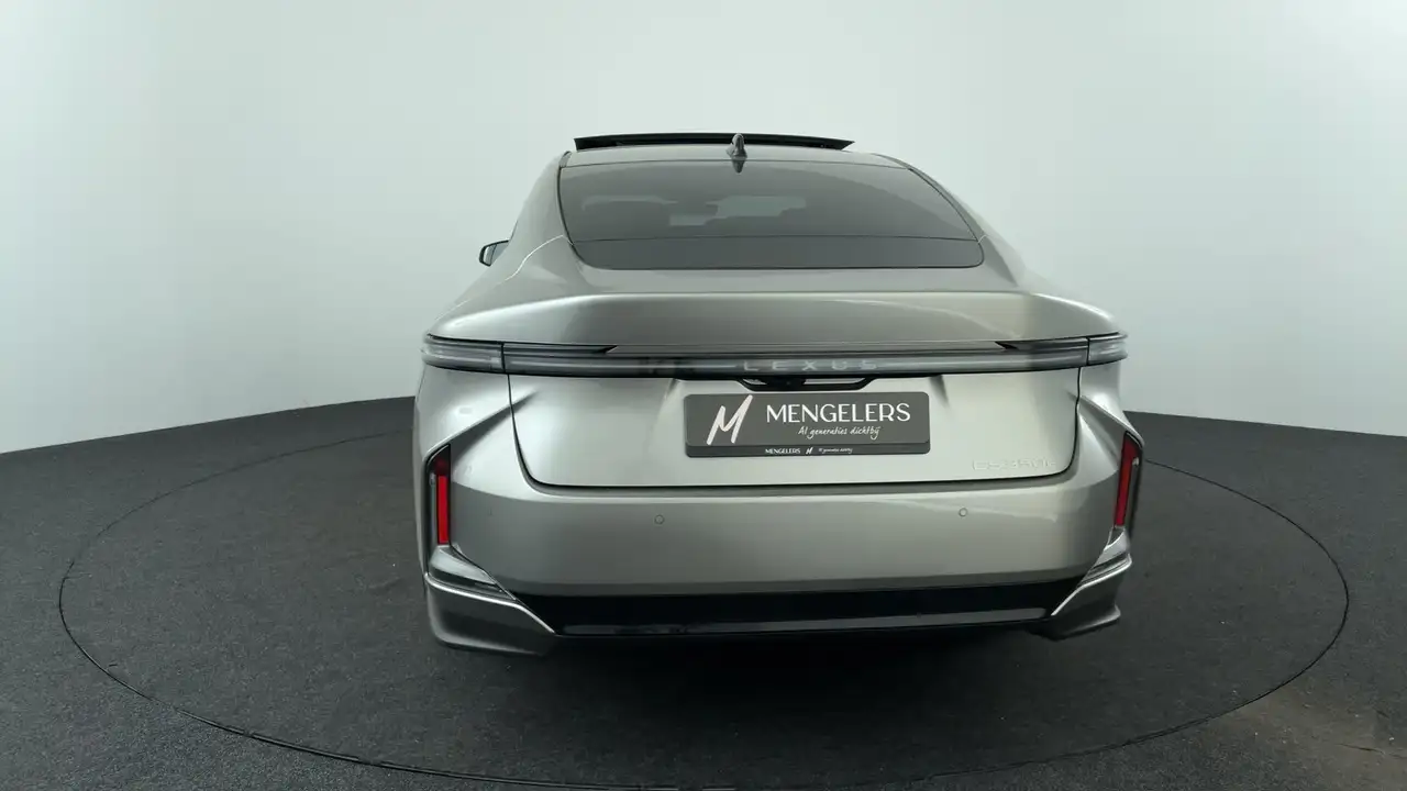Lexus ES 2026