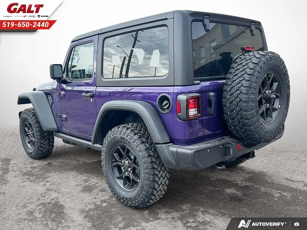 Jeep Wrangler снимка Jeep Wrangler