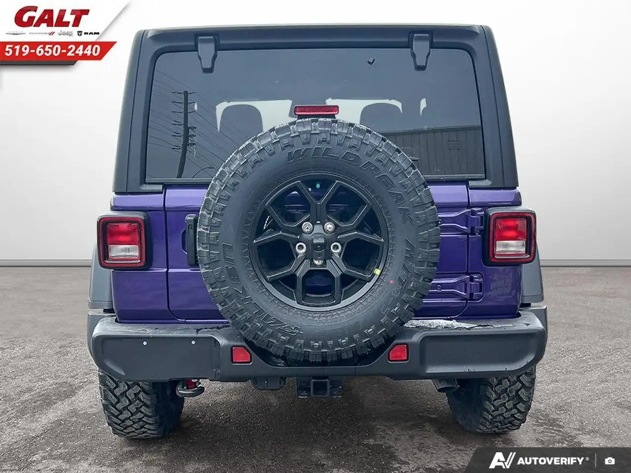 Jeep Wrangler снимка Jeep Wrangler
