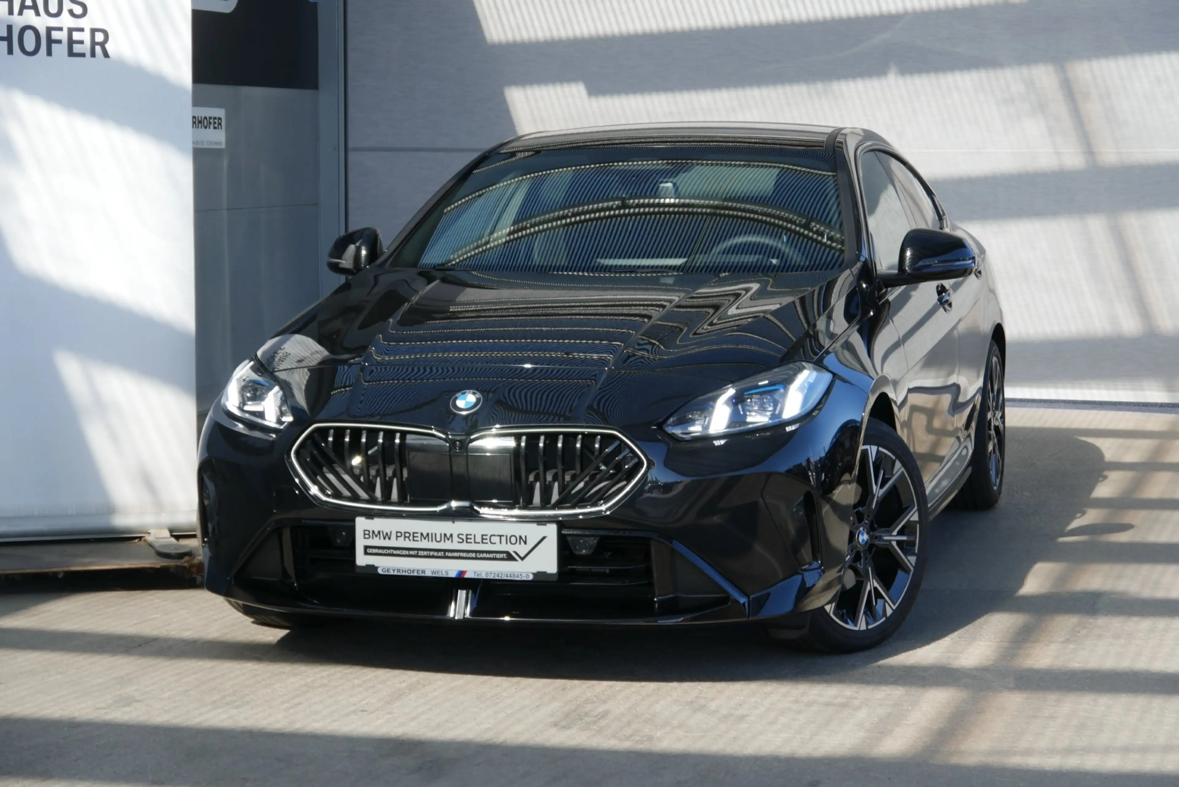BMW 216 i *M-Sportpaket/Innovationspaket/360°/Adapt. LED/Head-Up* — photo 2