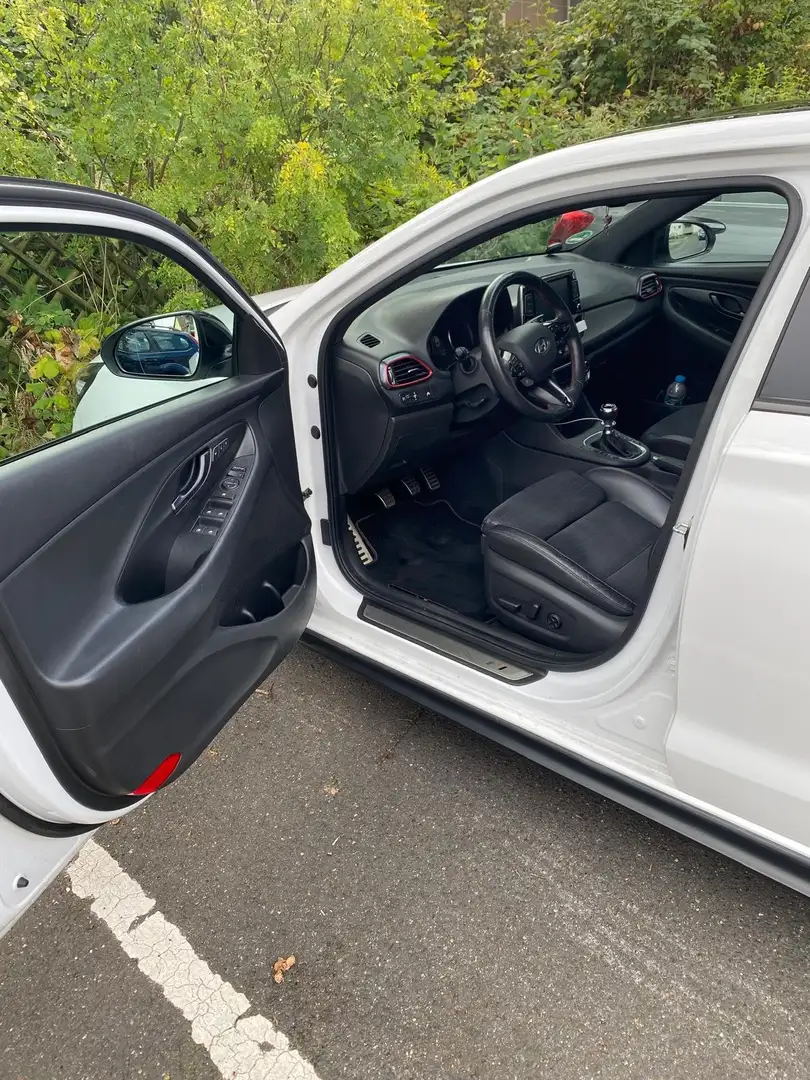 Hyundai i30 i30 Fastback 2.0 T-GDI Fastback N Performance Weiß - 1