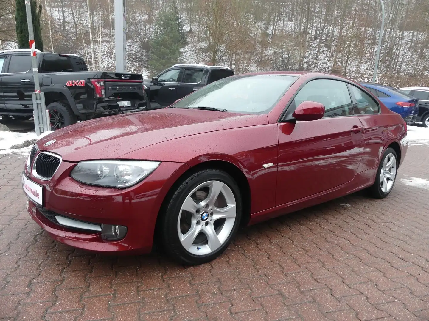 BMW 320 i*Coupe*Automatik*Klima*Sitzhzg*Xenon*PDC Rouge - 1