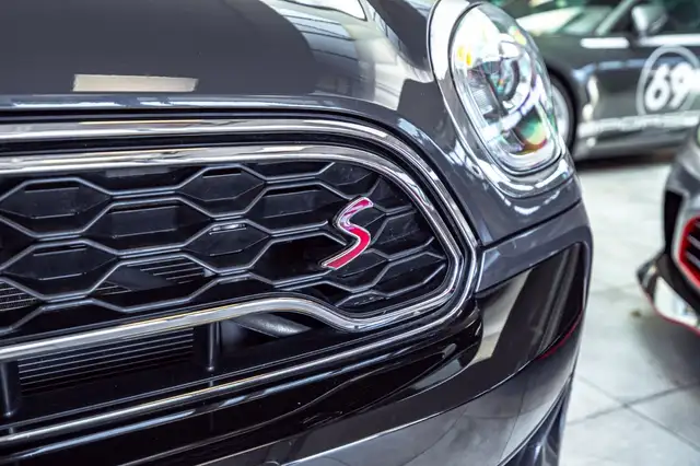 MINI Countryman view 10
