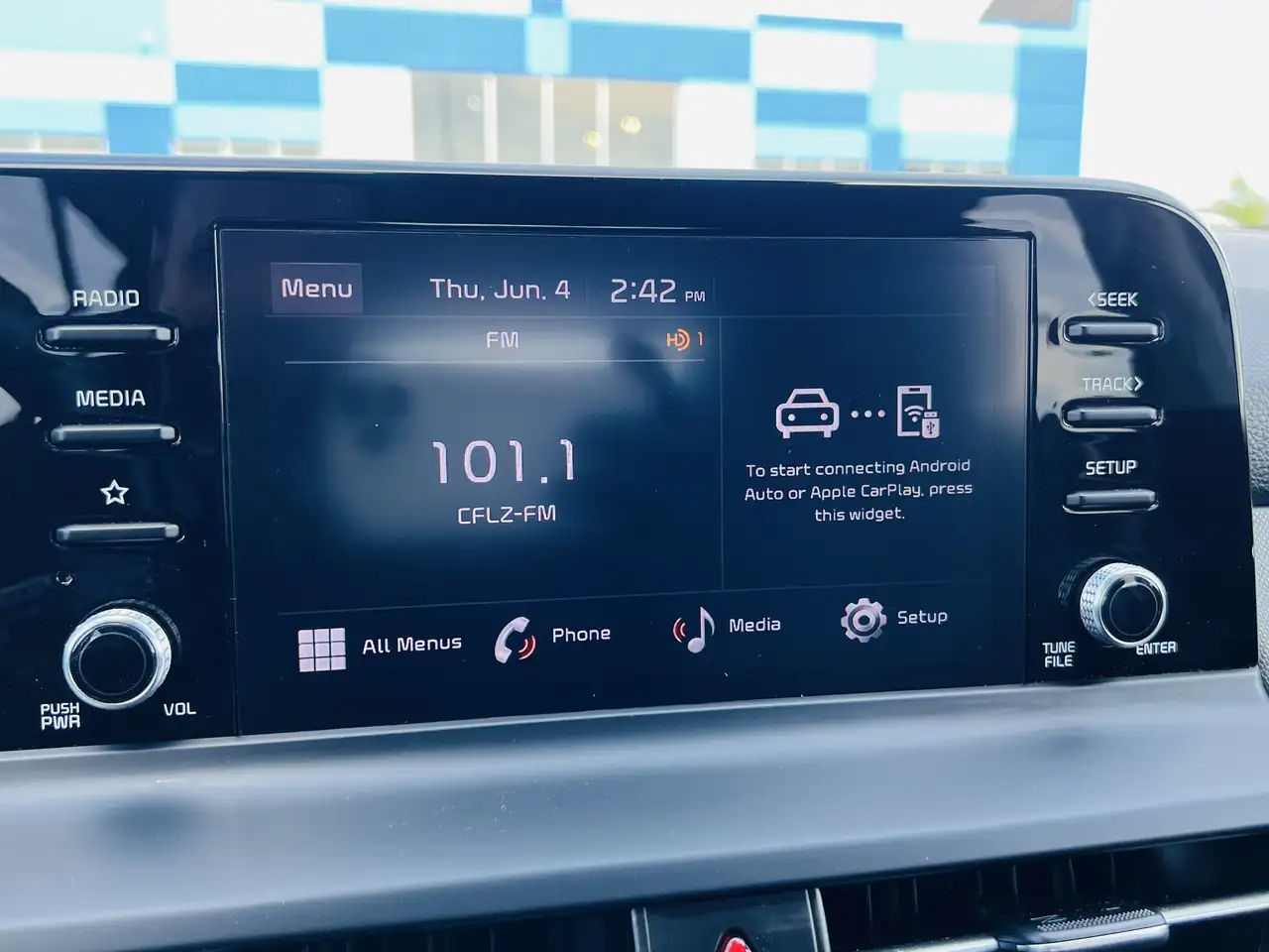 Kia Seltos снимка Kia Seltos