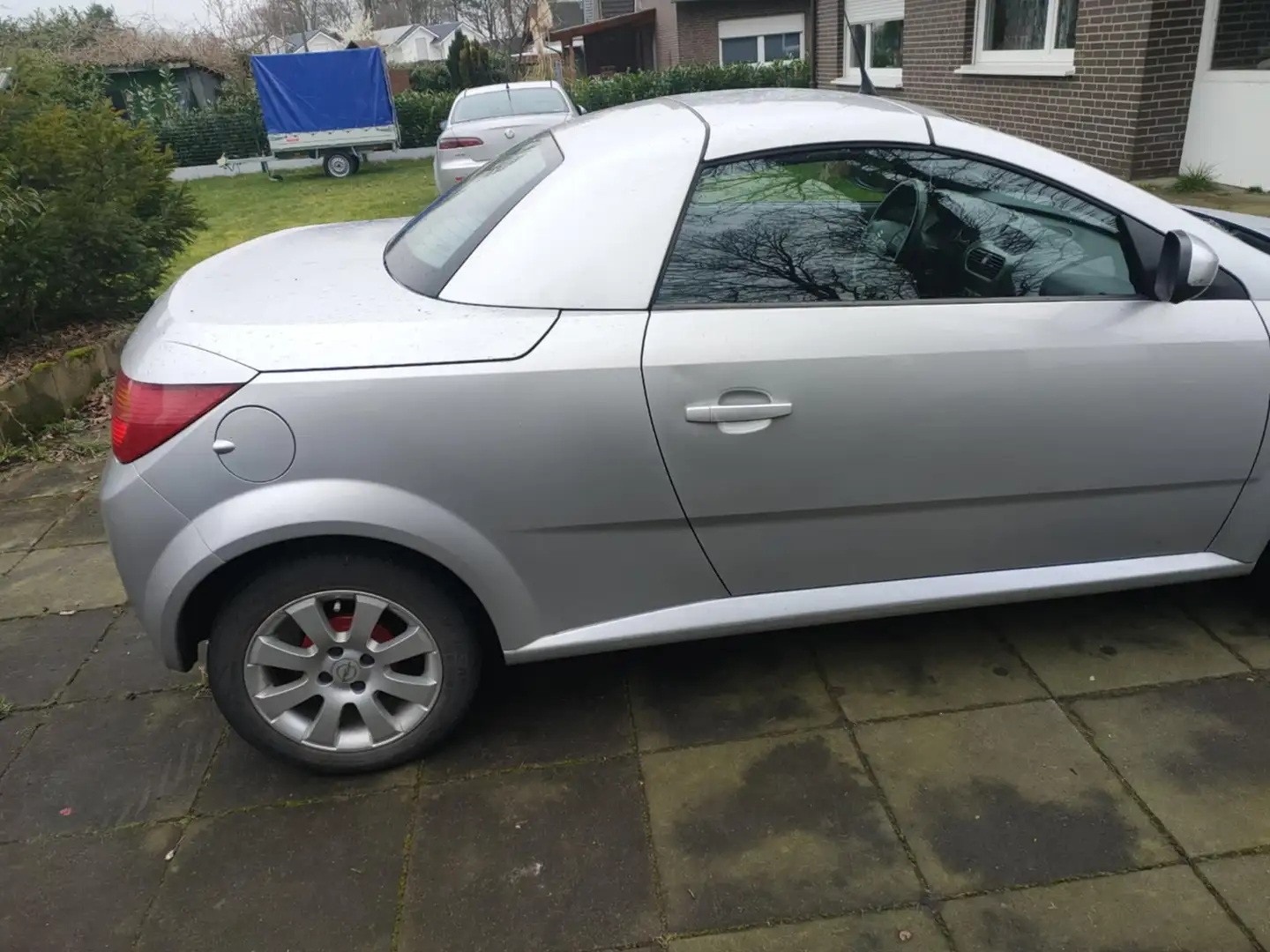 Opel Tigra 1.4i 16V - 1