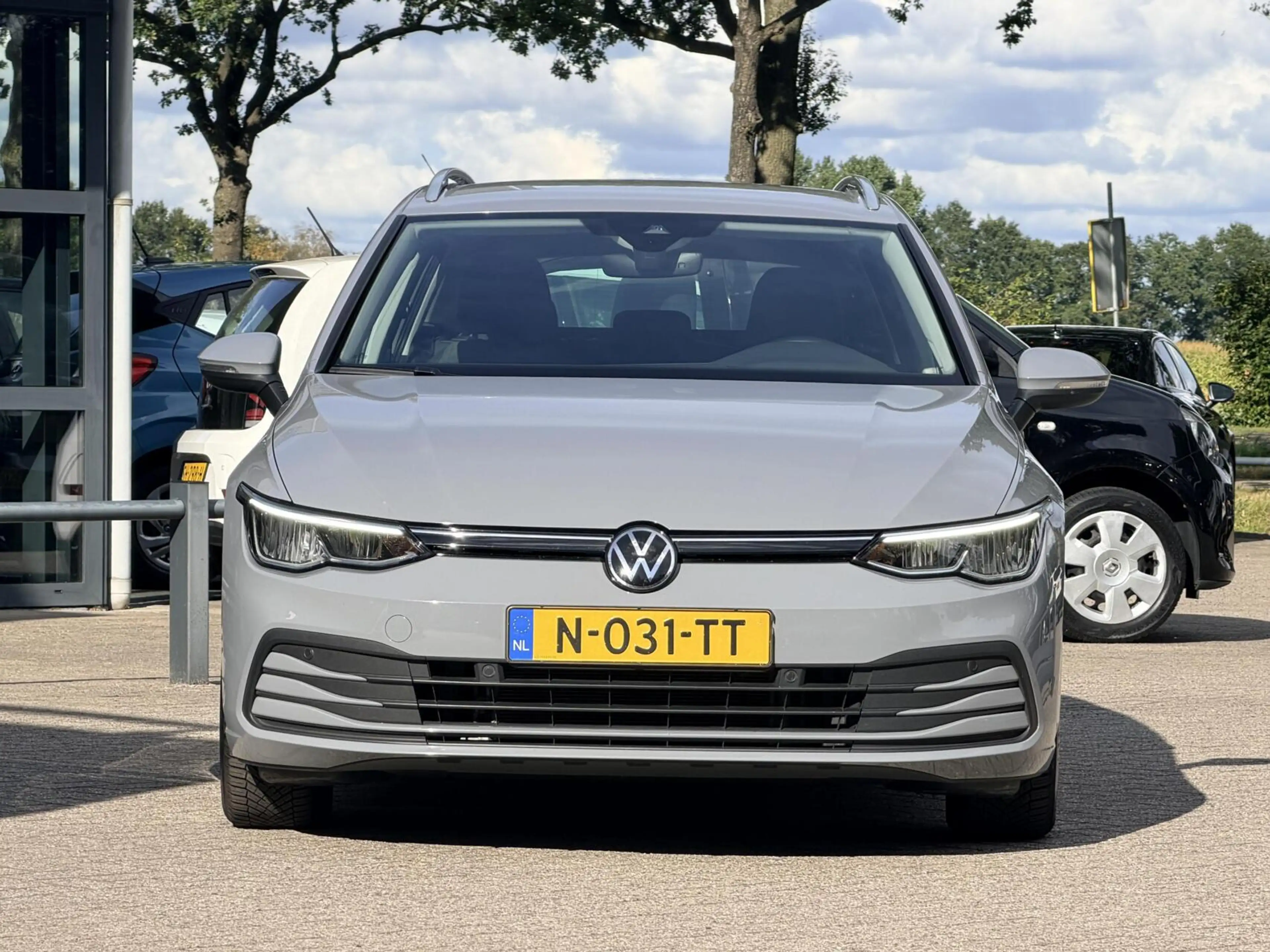 Volkswagen Golf Variant 1.0 TSI Life | Carplay | Adaptive cruise | Climate — photo 5