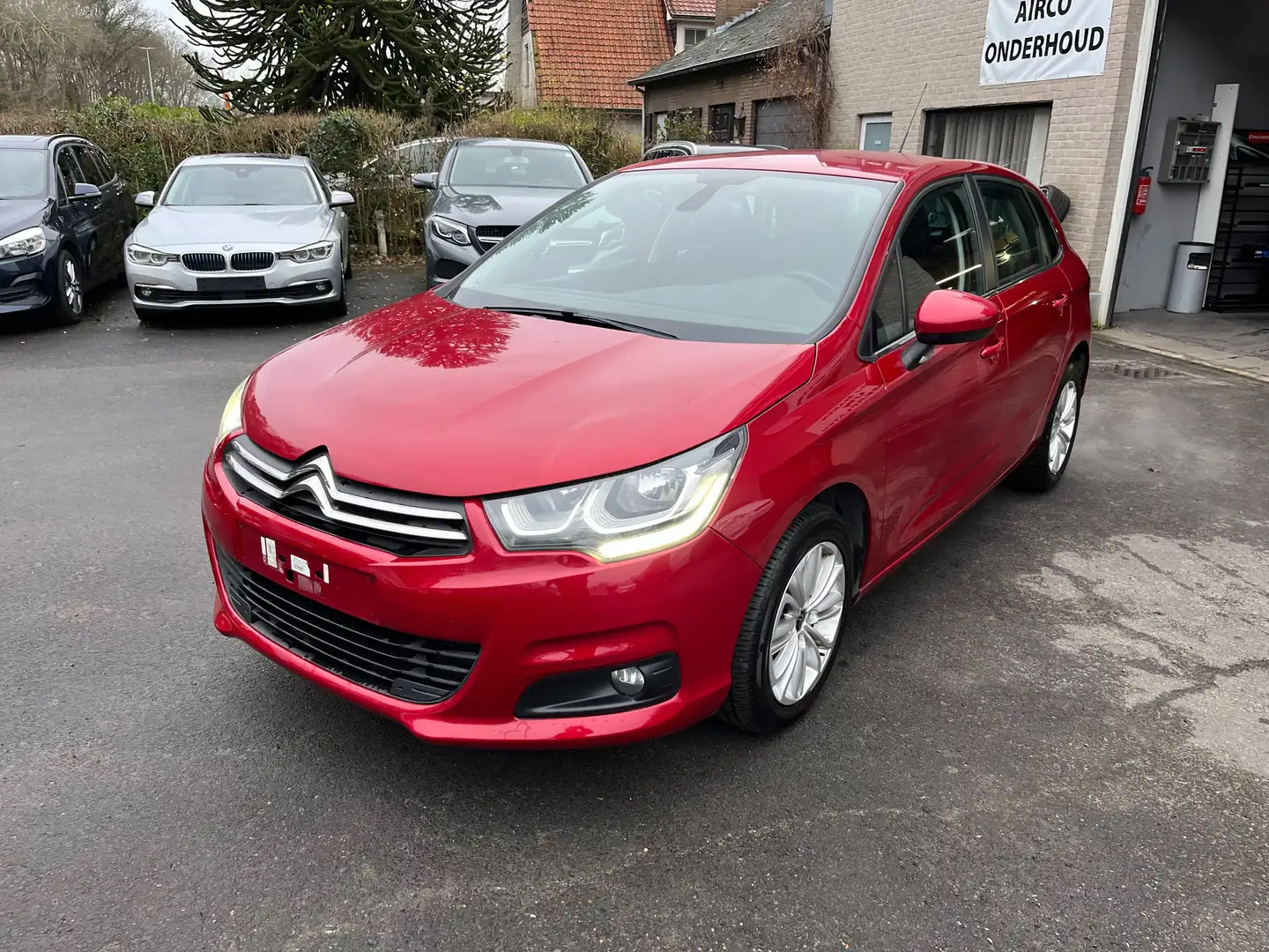 Citroen C4 C4 PureTech 110 Selection Rouge - 1