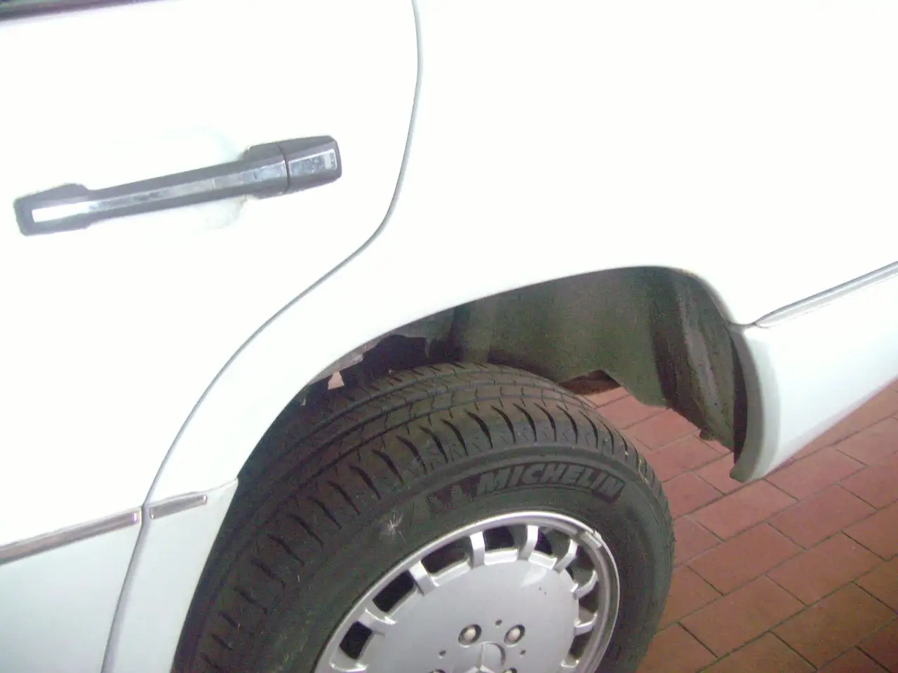 Mercedes-Benz E 300 124 Oldtimer, foto 10