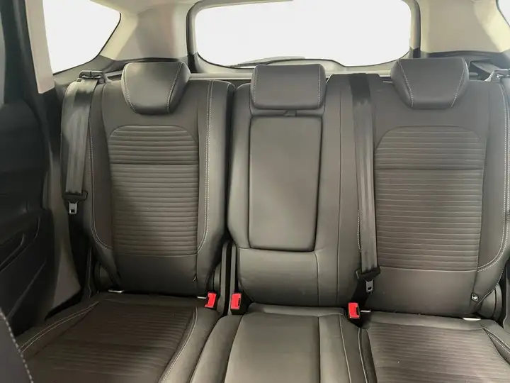 Ford Kuga 2018, foto 26