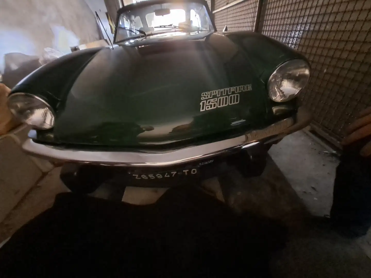 Triumph Spitfire 1500 Verde - 2
