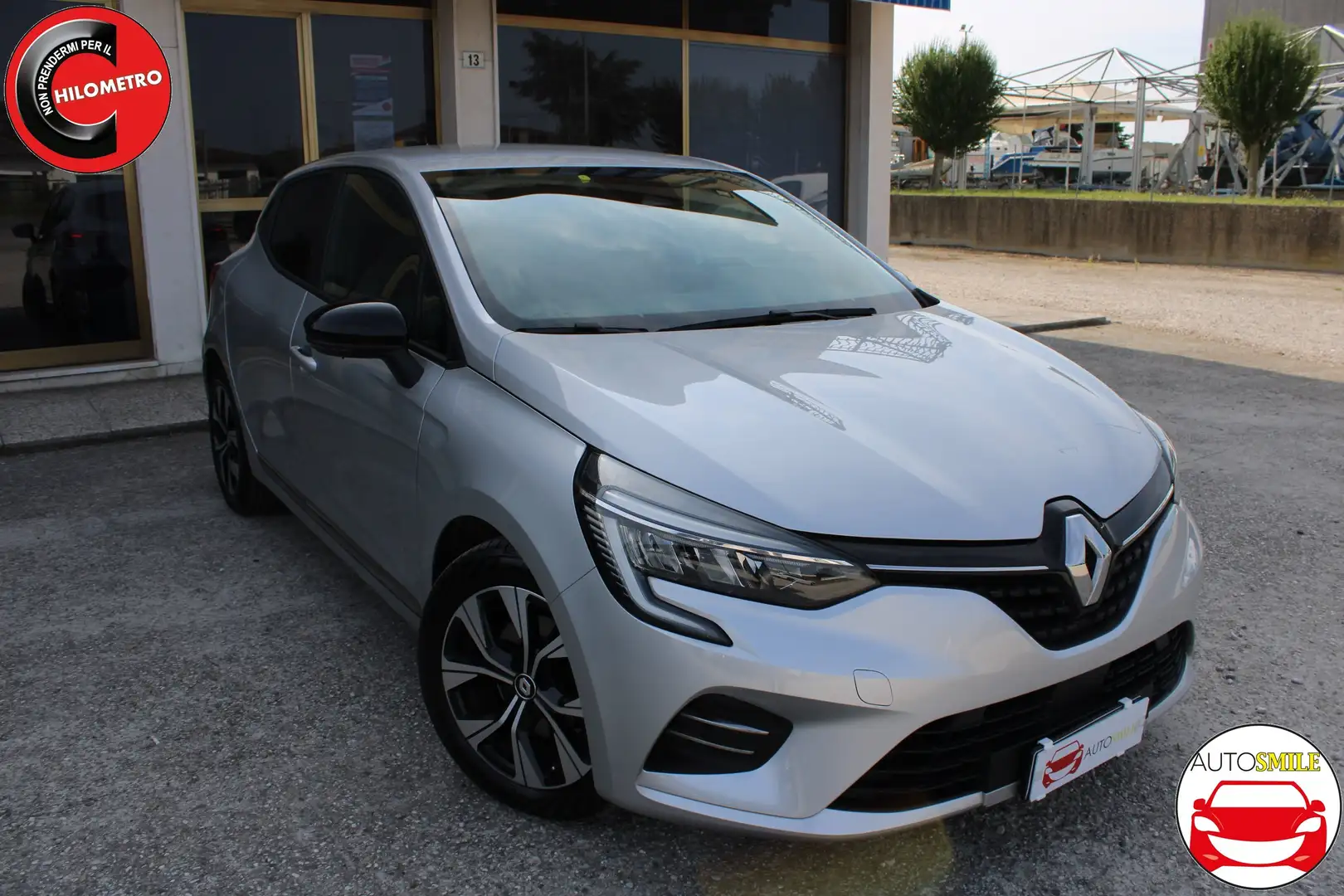 Renault Clio Clio 1.5 blue dci Evolution 100cv X NEOPATENTATI Grigio - 2