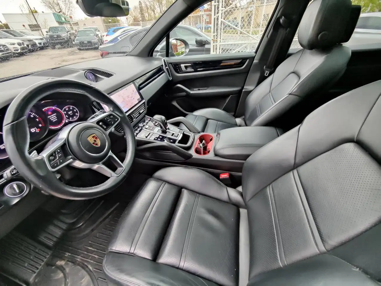 Porsche Cayenne photo Porsche Cayenne