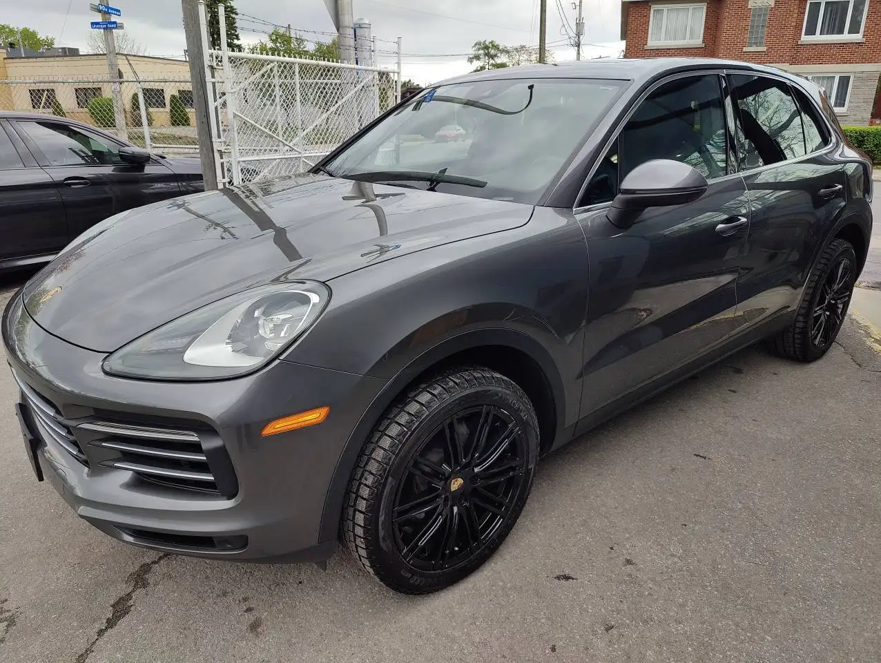 Porsche Cayenne photo Porsche Cayenne