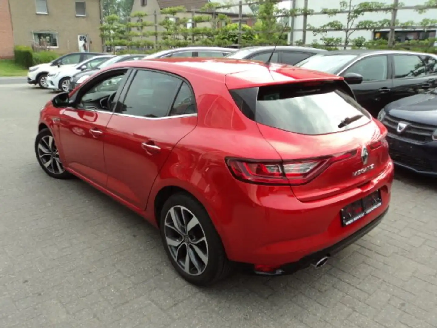 Renault Megane Megane ENERGY TCe 130 INTENS Rood - 2