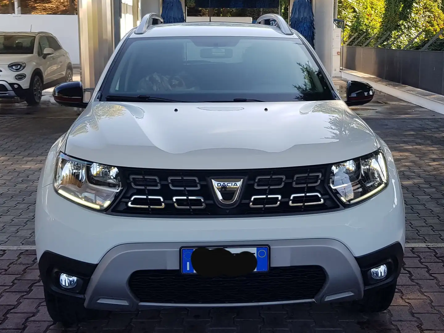 Dacia Duster Duster II 2018 1.5 blue dci Techroad 4x2 115cv Bianco - 1