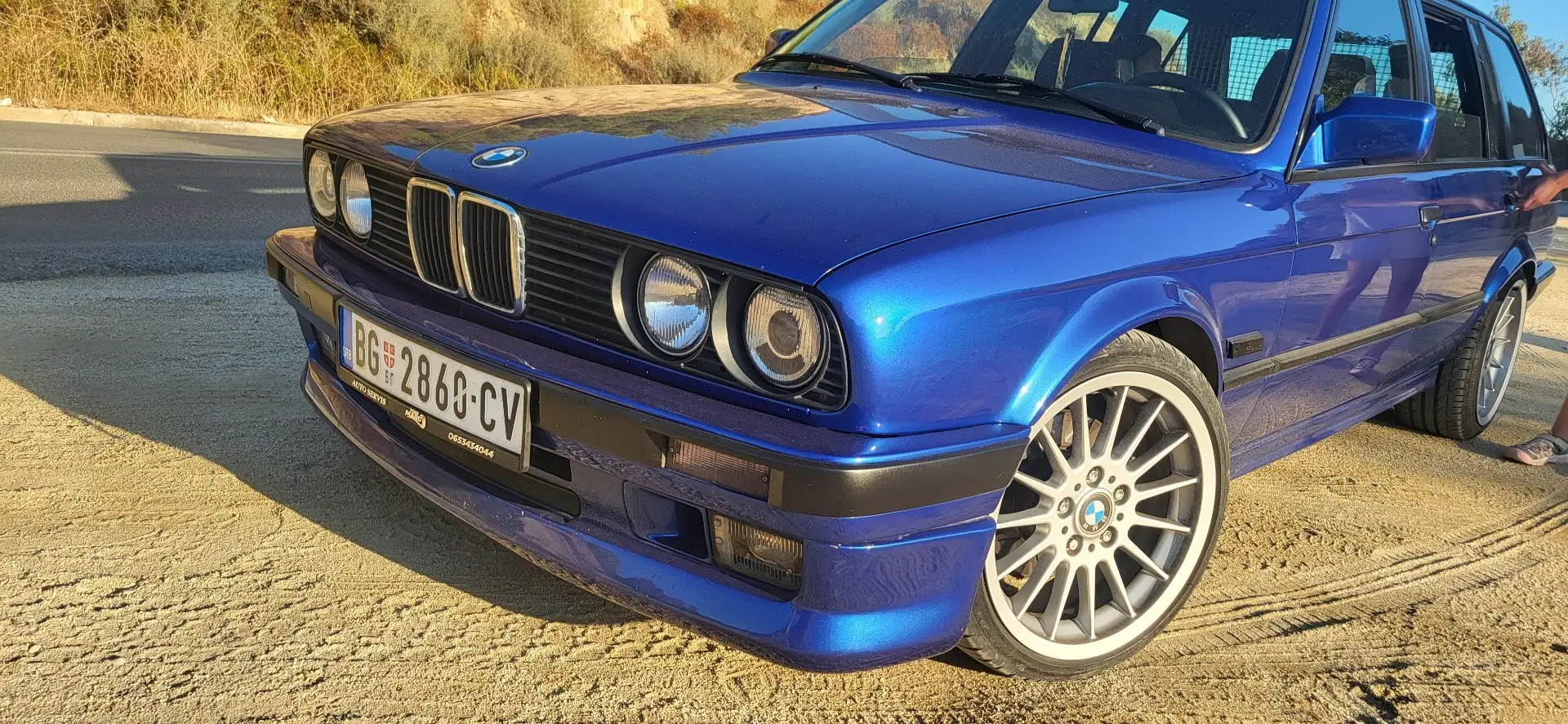 BMW 320 320i touring - 2