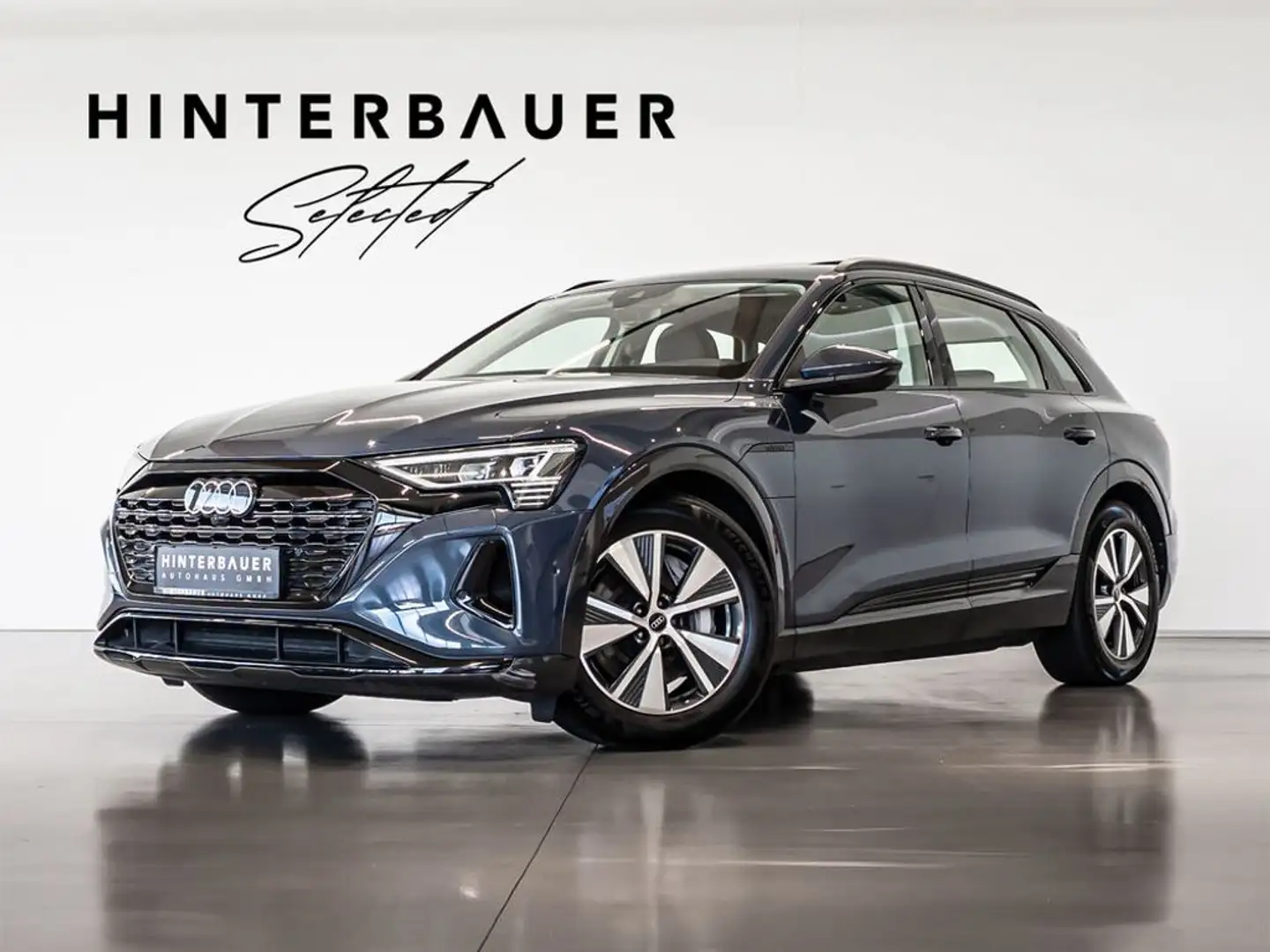 Audi Q8 e-tron Q8 55 e-tron quattro*HEAD-UP*BANG&OLUFSEN*LED* Blau - 1