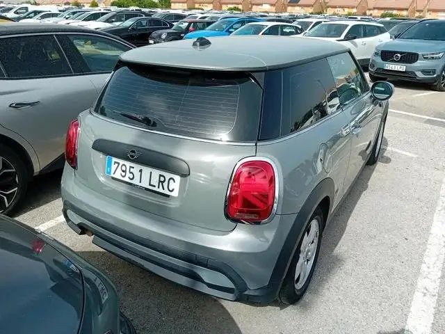 Mini Hatch view 2