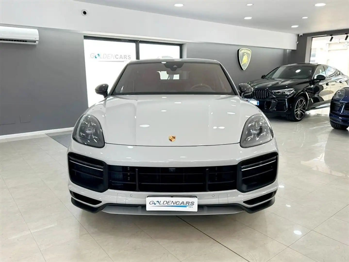 Porsche Cayenne Coupe 2019 Coupe 4.0 Turbo GT tiptronic Grigio - 2