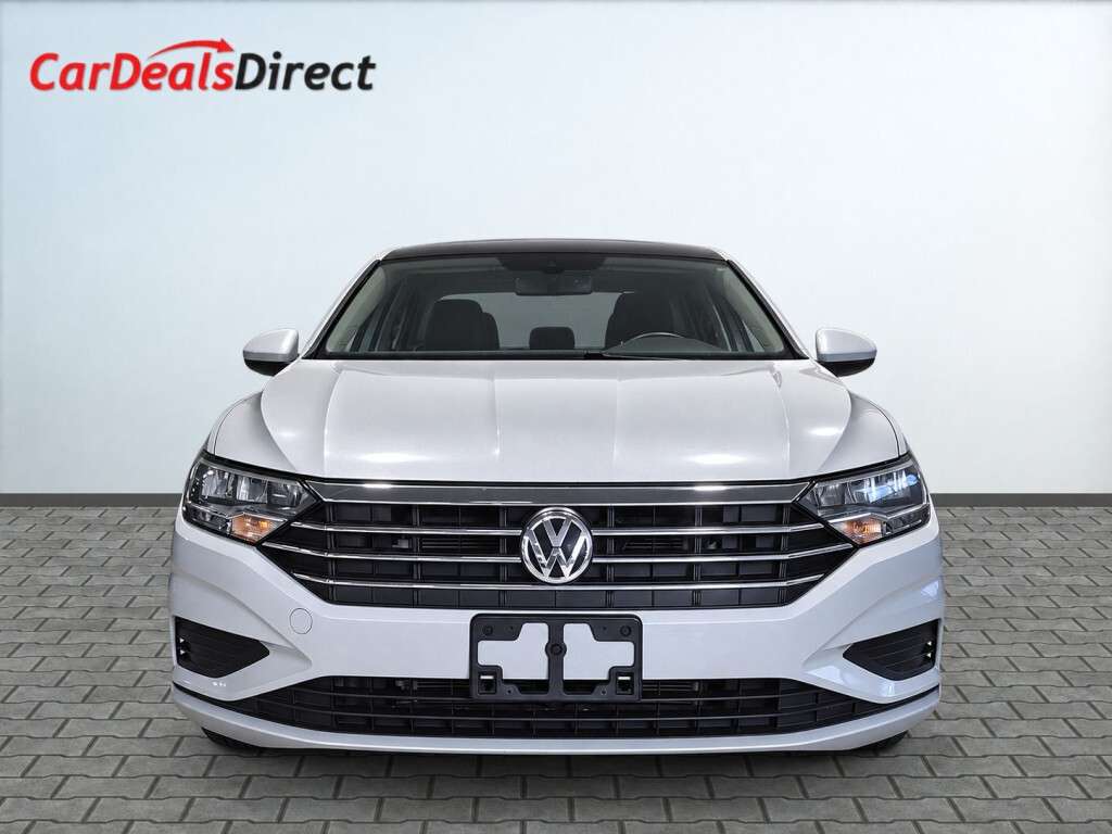2021 Volkswagen Jetta Highline / Leather / NAVI / Sunroof / Digital Cock — снимка 1